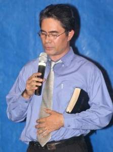 pastor-aster-001